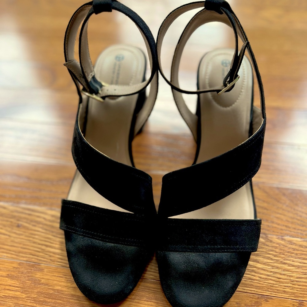 Giani Bernini Cheryll Memory Foam-Cushioned Heels